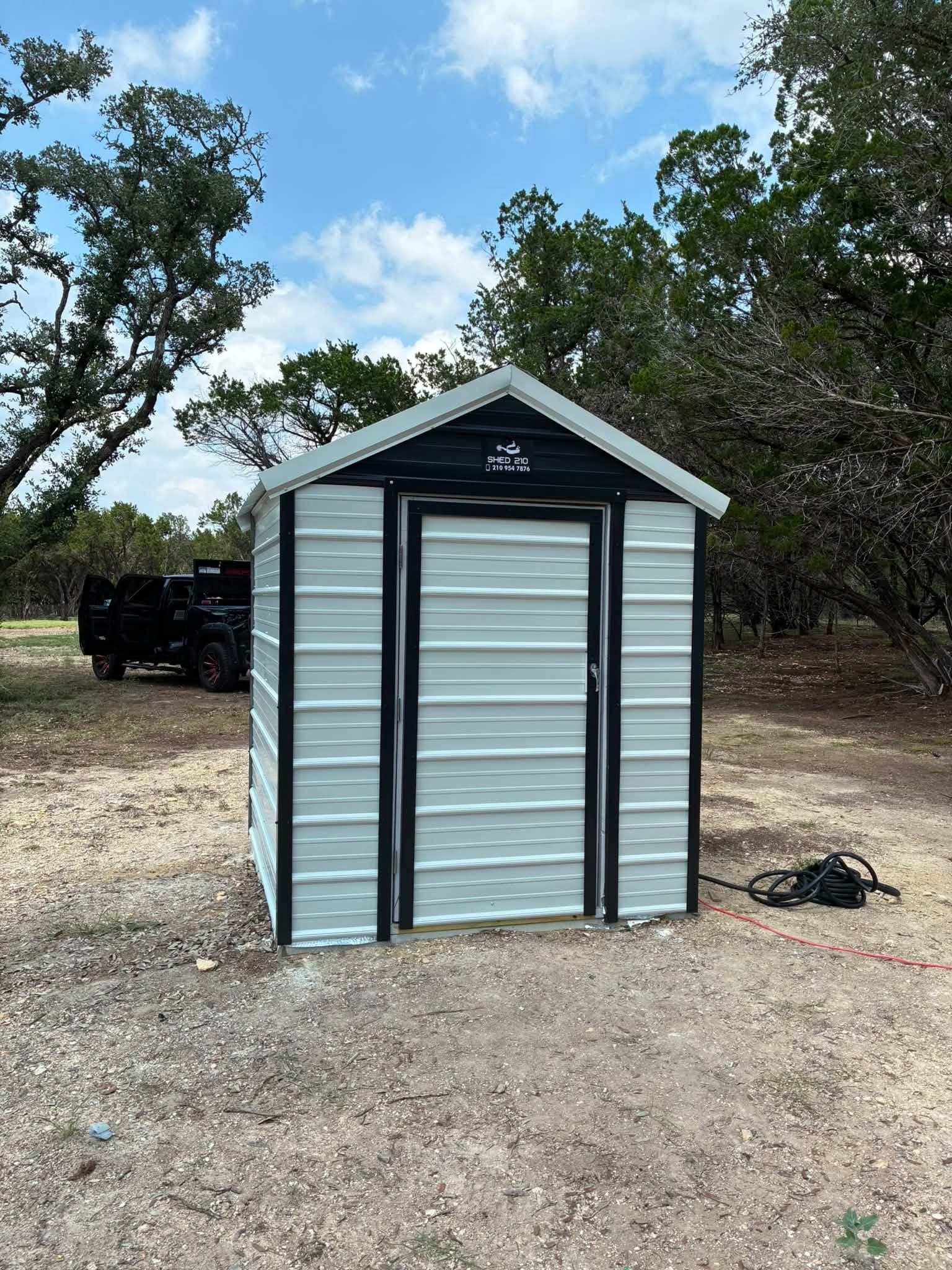 Front exterior of the 6x6 watershed with 6-foot walls