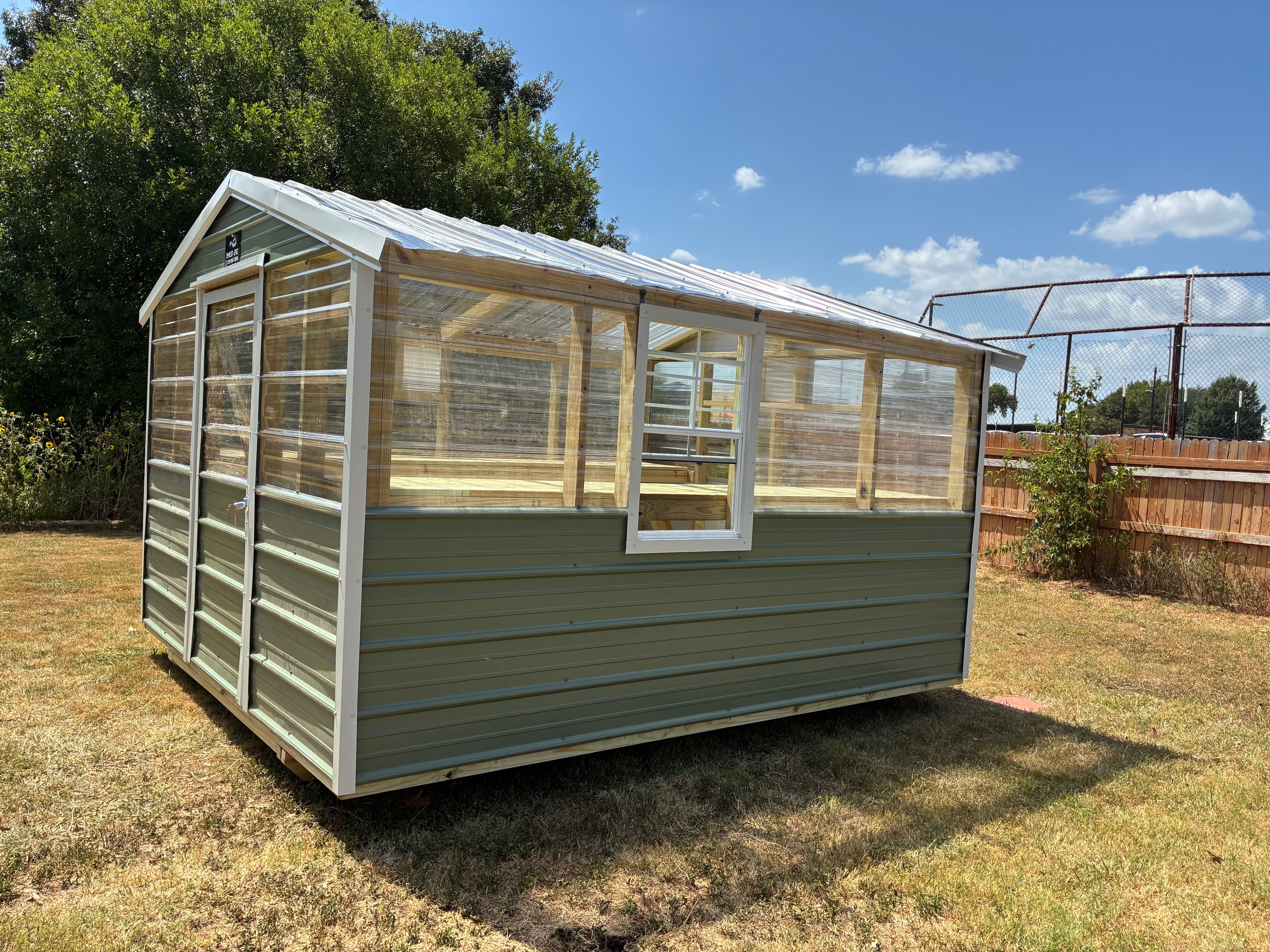 10x12 Green House shed built in Luling, TX