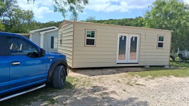 17x25x9 Mobile Office shed built in Rio Medina, TX