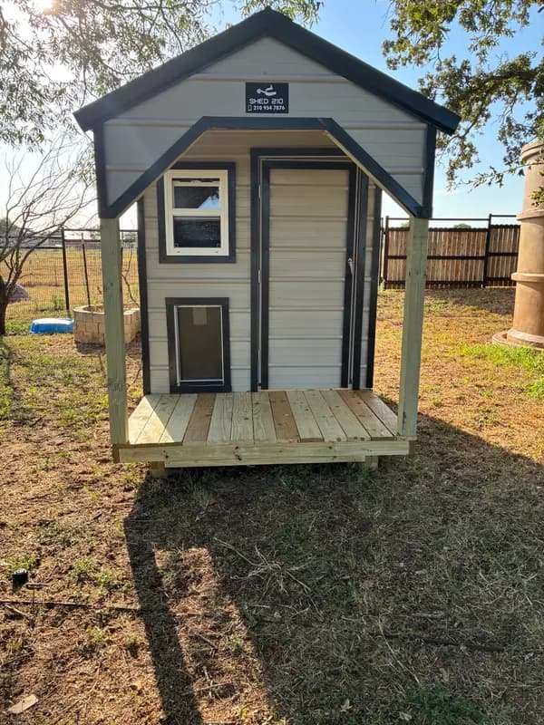 6x10x7 Deluxe Doggie House built in Centerpoint, TX