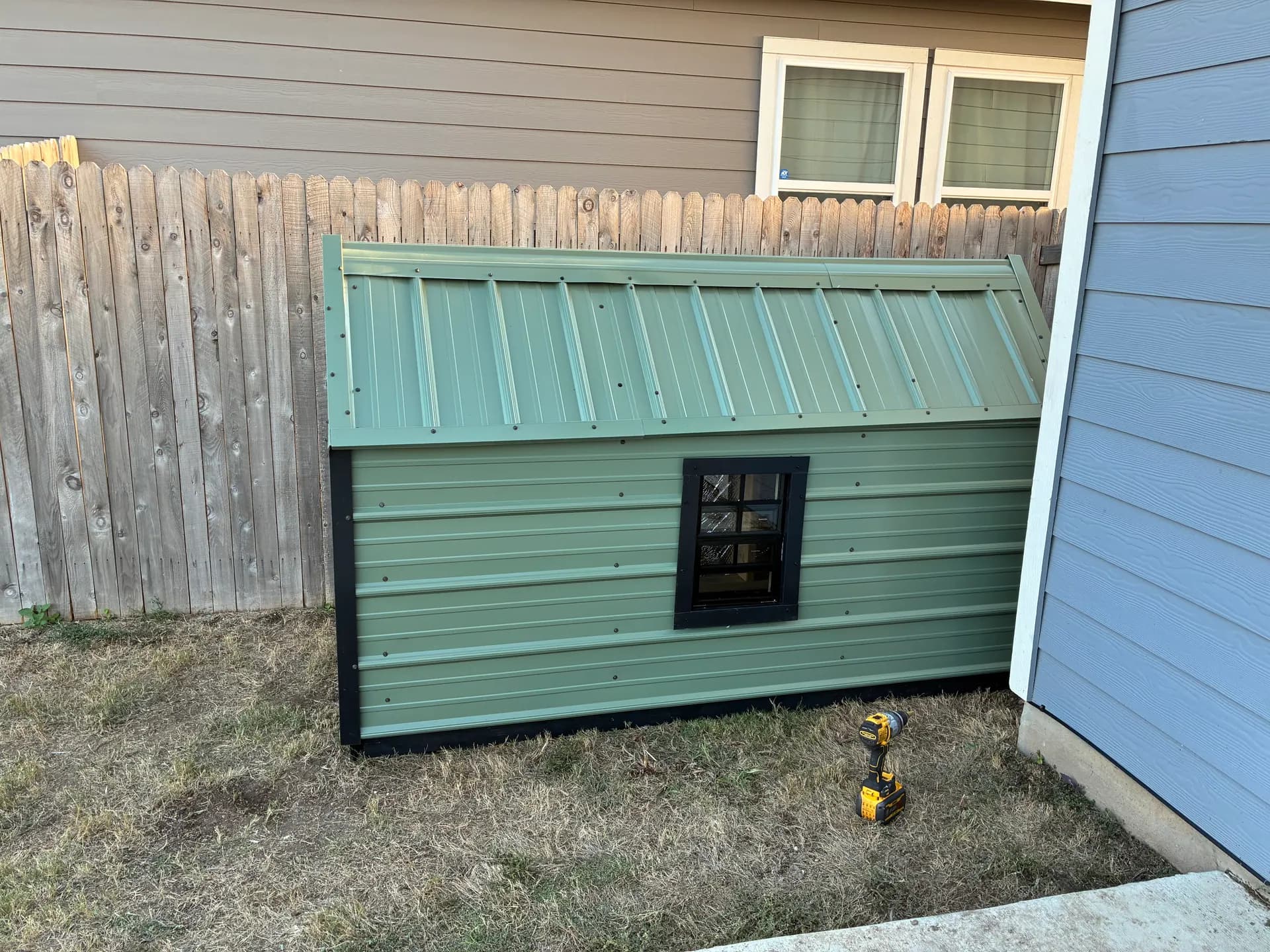3x8x5 Doggie House built in San Antonio, TX